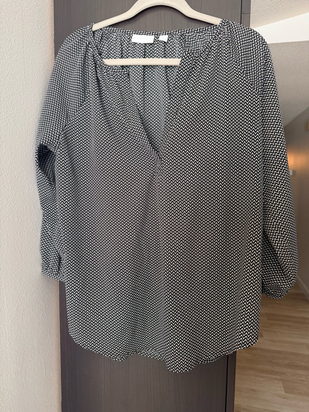 New York & Company Black and White Zigzag V-Neck Blouse